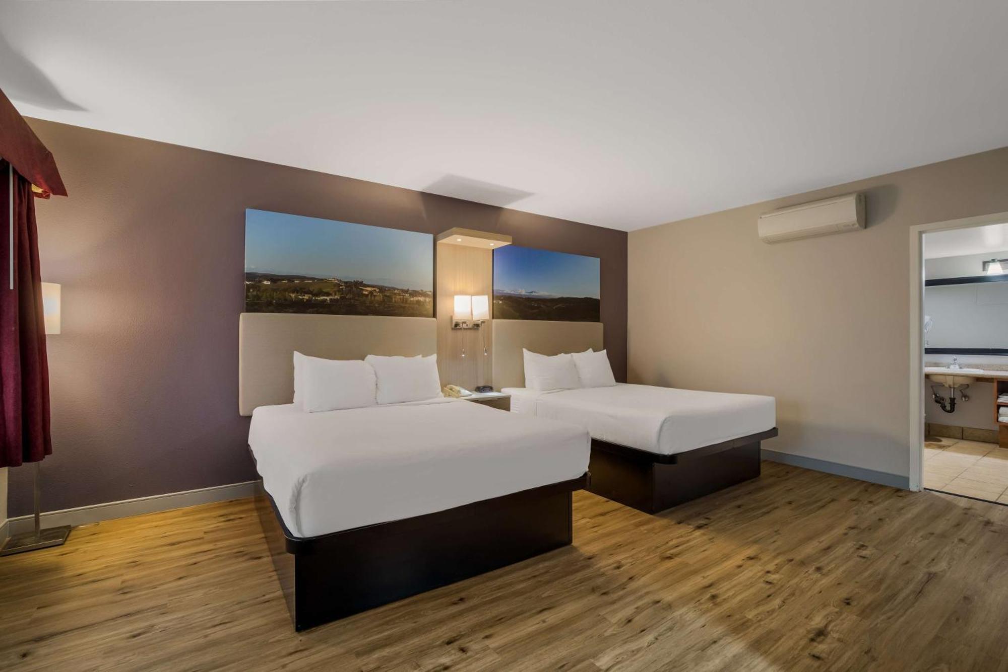 Best Western Diamond Bar Hotel & Suites Esterno foto