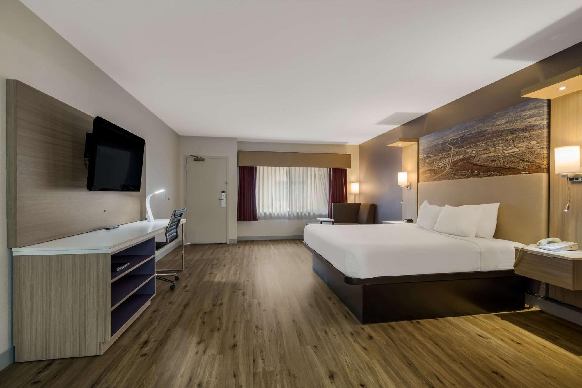 Best Western Diamond Bar Hotel & Suites Esterno foto
